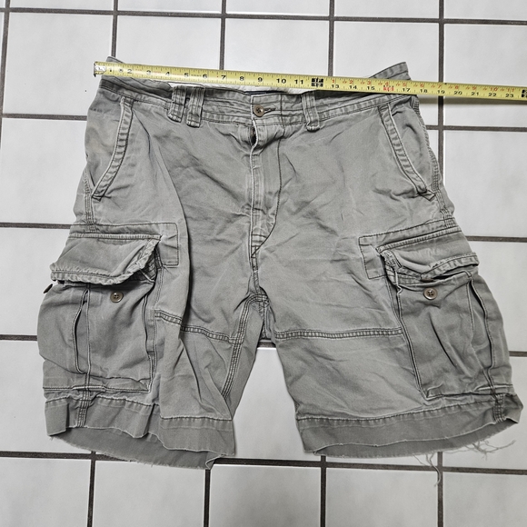 OO’s Vintage Polo Distressed Ralph Lauren Cargo Shorts Size 36